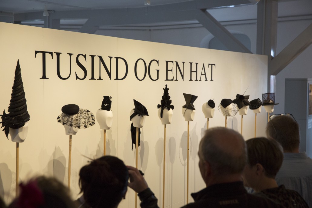 Skeptisk Shetland Pilgrim Fernisering for udstillingen Tusind og en hat – Modist Susanne Juul